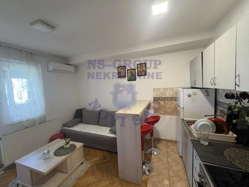 stan na prodaju Novi Sad, 25m2 569558