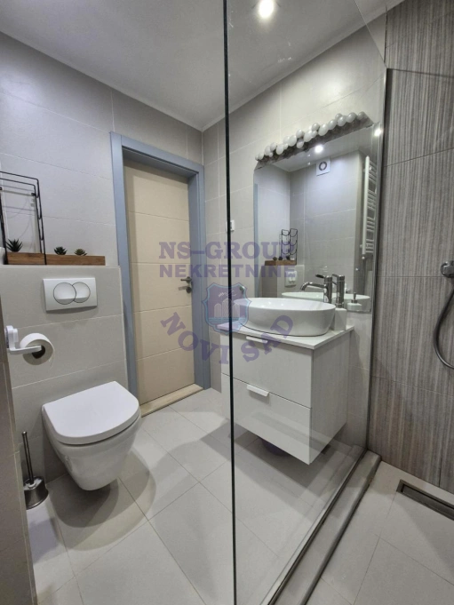 stan na prodaju Novi Sad 54m2 569609