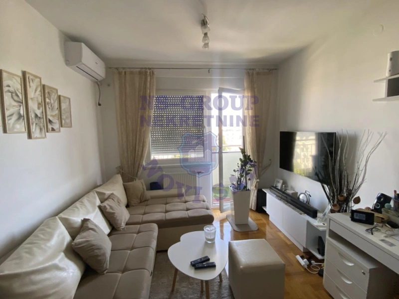 stan na prodaju Novi Sad, 36m2 569540