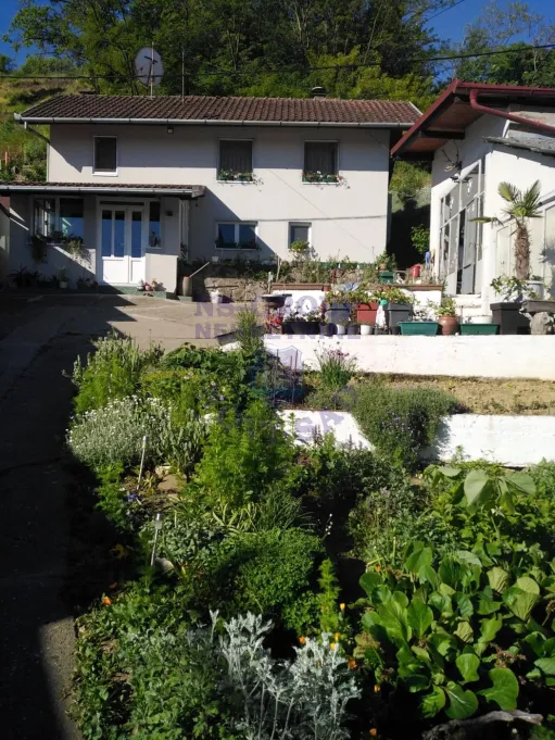 kuca na prodaju Sremski Karlovci, 97m2 563115