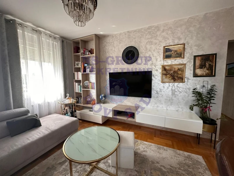 stan na prodaju Novi Sad 56m2 569644