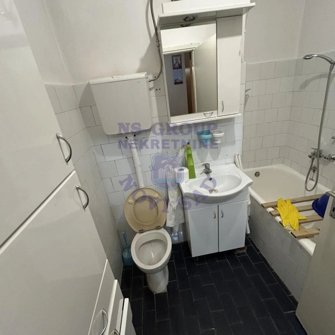 stan za izdavanje Novi Sad 62m2 16335