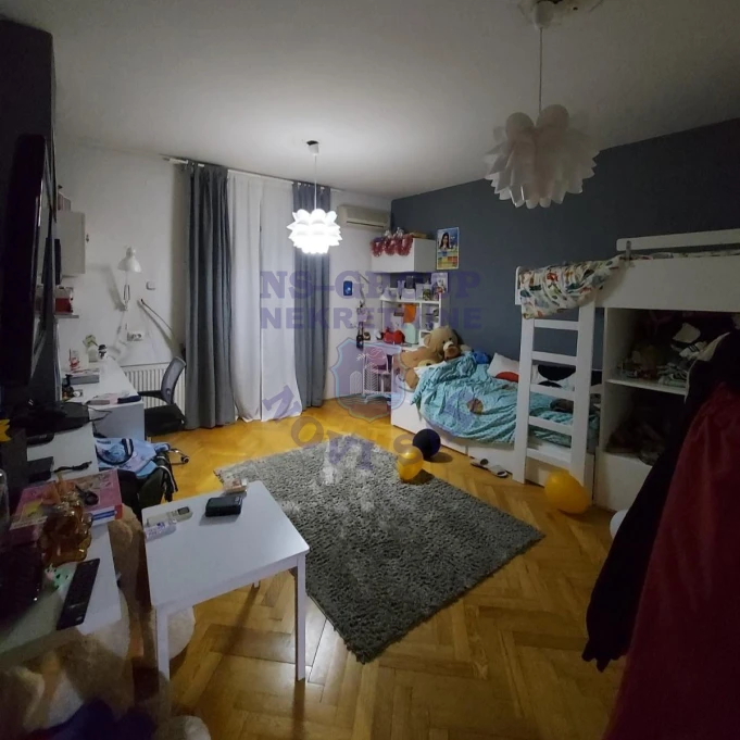 stan za izdavanje Novi Sad 85m2 16344