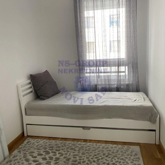 stan za izdavanje Novi Sad 57m2 16350