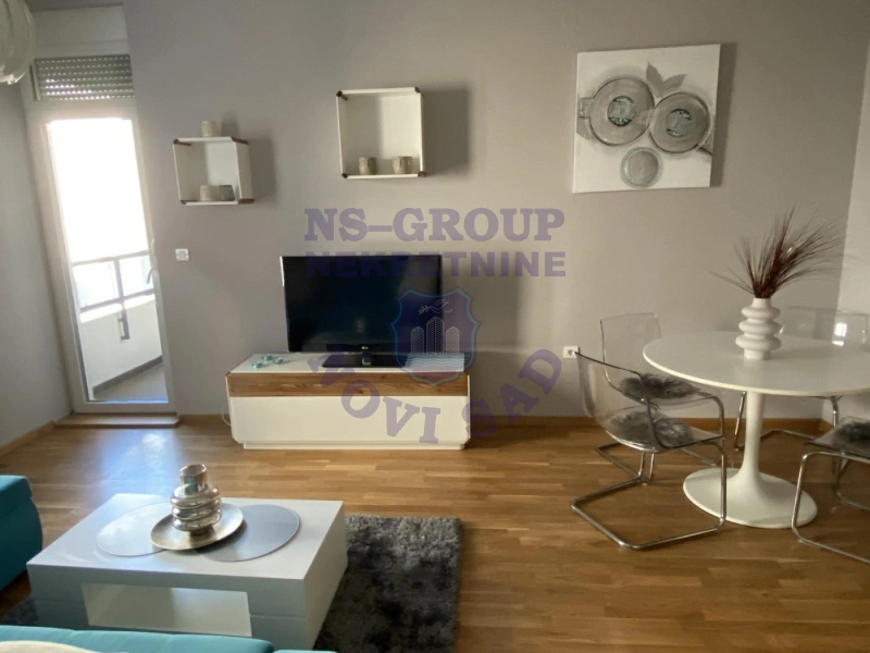 stan za izdavanje Novi Sad 57m2 16350