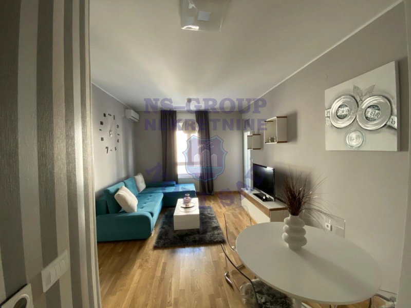 stan za izdavanje Novi Sad 57m2 16350