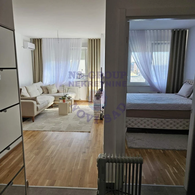 stan na prodaju Novi Sad, 44m2 569974