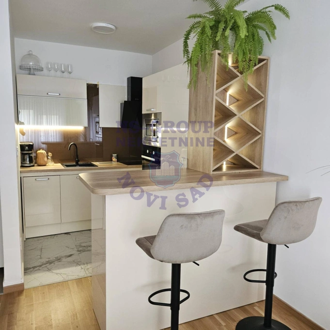 stan na prodaju Novi Sad 44m2 569974