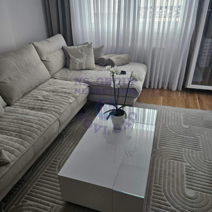stan na prodaju Novi Sad 44m2 569974