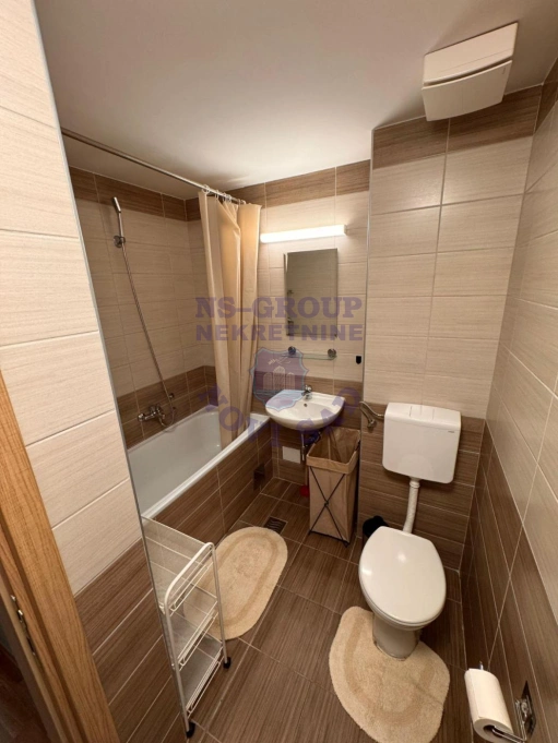 stan za izdavanje Novi Sad 70m2 16354