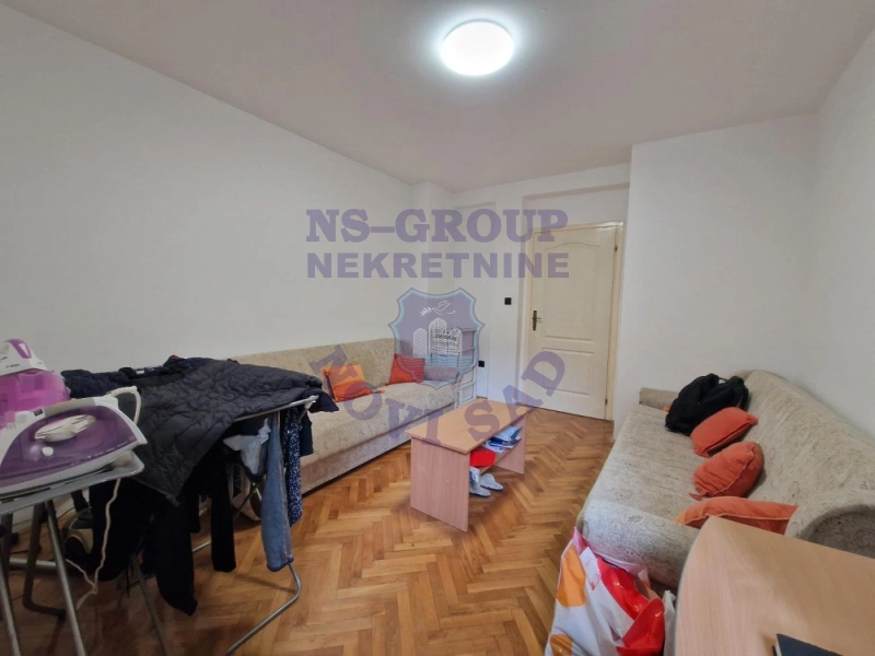 stan na prodaju Novi Sad 44m2 569976