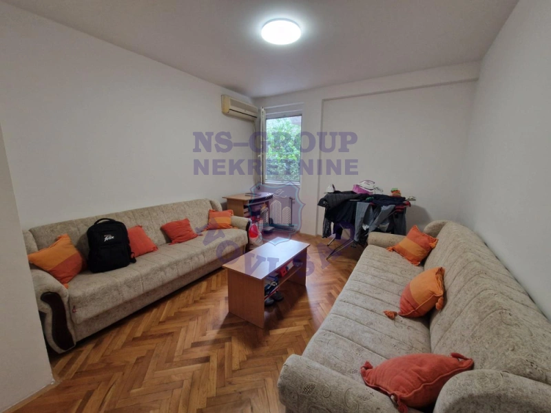 stan na prodaju Novi Sad 44m2 569976
