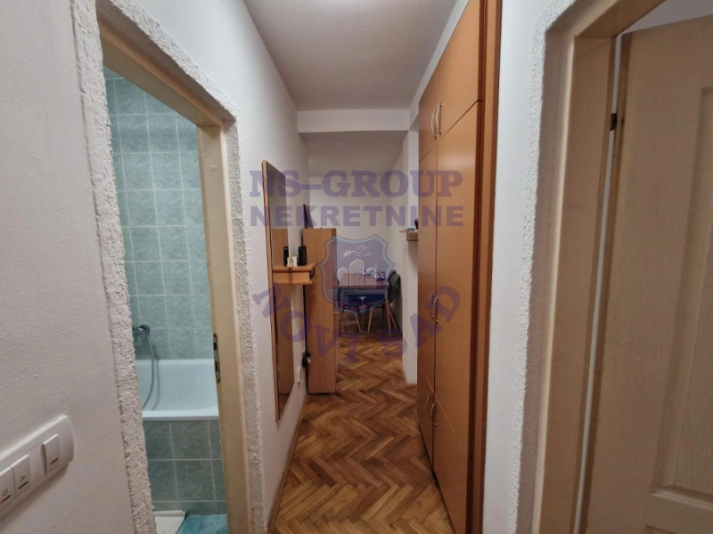 stan na prodaju Novi Sad 44m2 569976