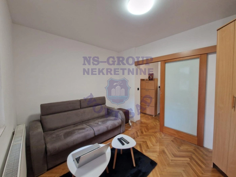 stan na prodaju Novi Sad 44m2 569976