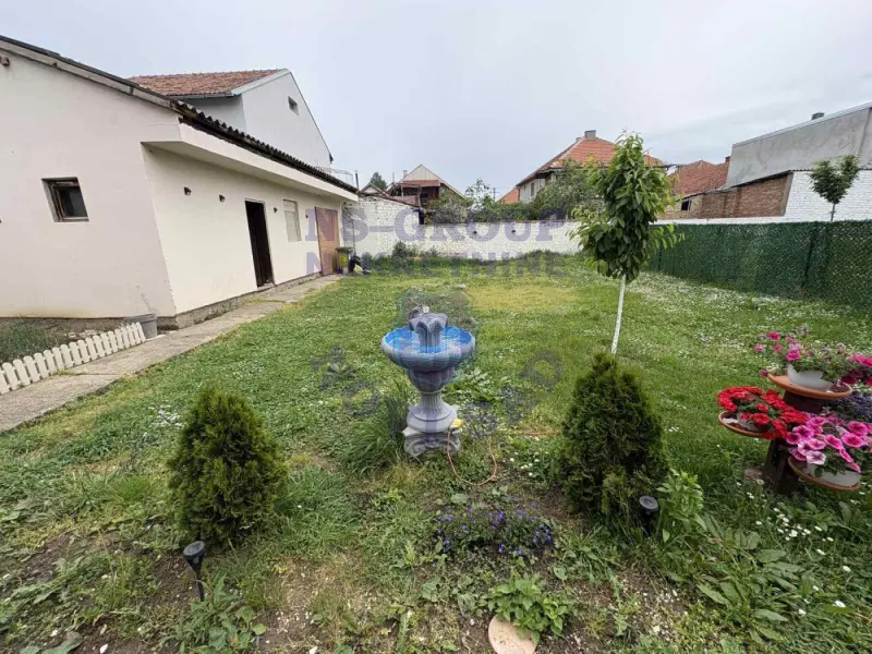 kuca na prodaju Veternik 300m2 569993