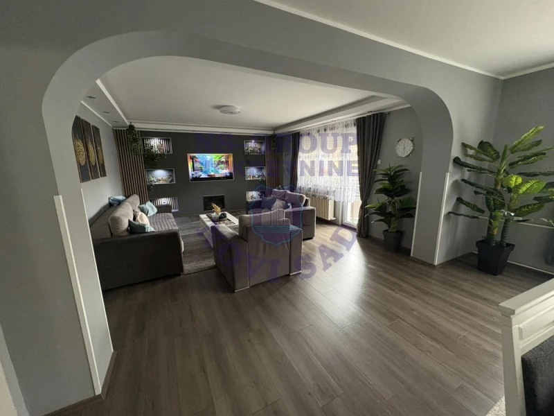kuca na prodaju Veternik 300m2 569993