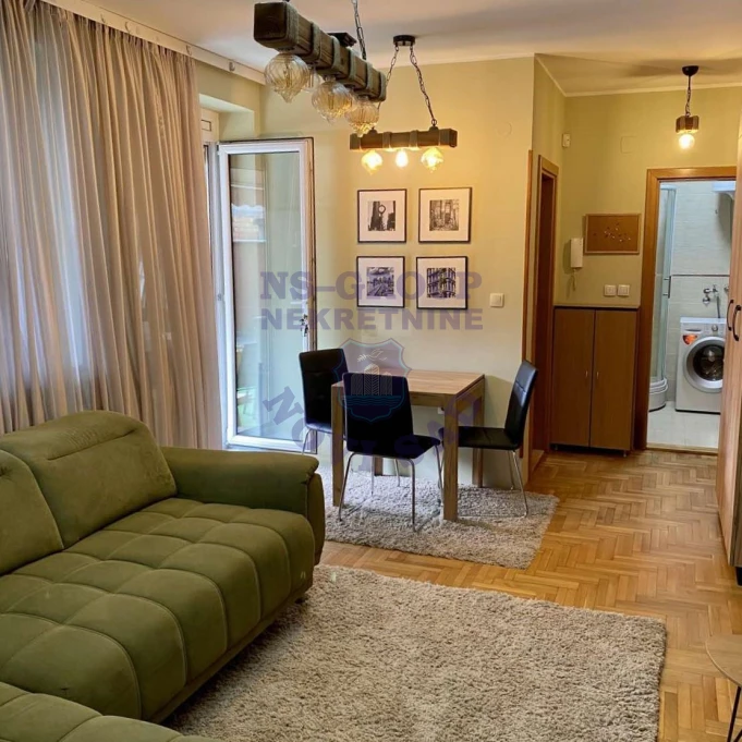 stan za izdavanje Novi Sad 38m2 16359