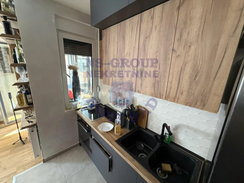 stan na prodaju Novi Sad 44m2 569955