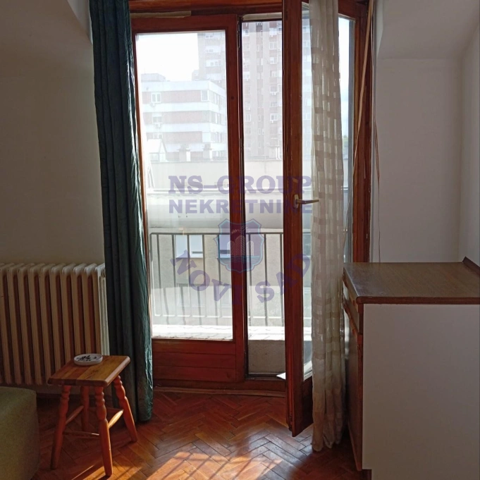 stan za izdavanje Novi Sad 24m2 11012