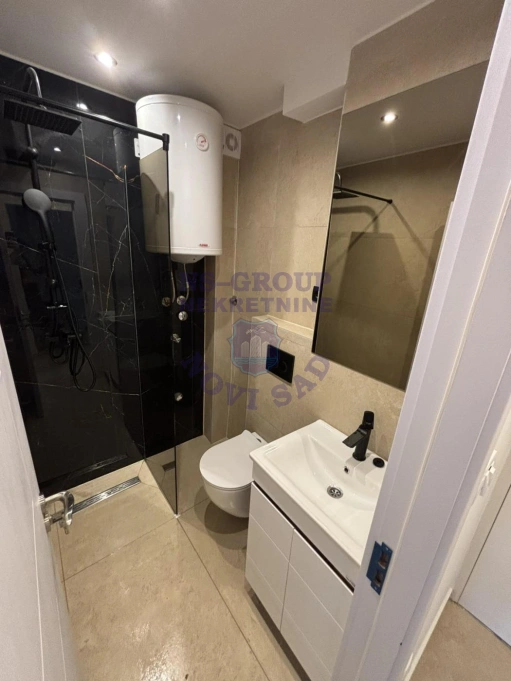 stan na prodaju Novi Sad 44m2 570110