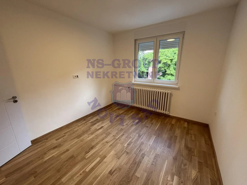 stan na prodaju Novi Sad 44m2 570110