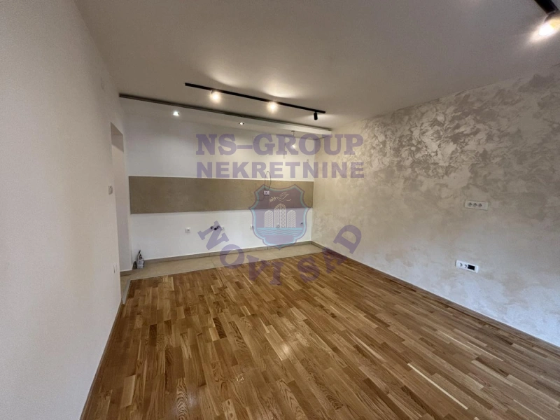 stan na prodaju Novi Sad, 44m2 570110