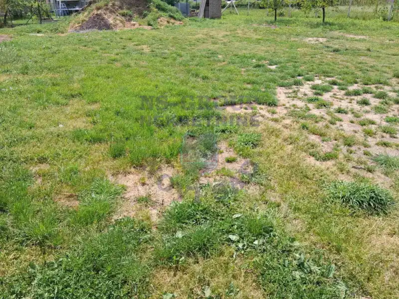 plac na prodaju Veternik 596m2 570097
