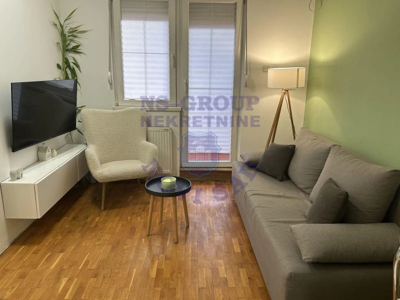 stan na prodaju Novi Sad 28m2 570233