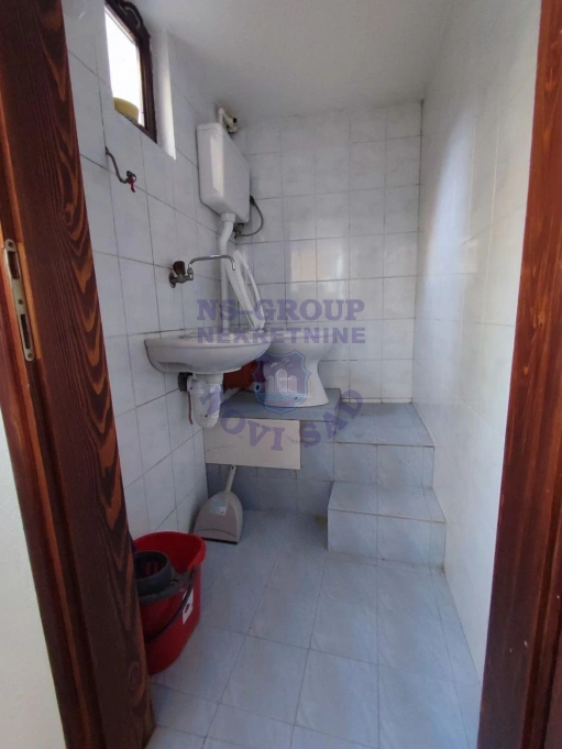 lokal na prodaju Novi Sad 70m2 570134