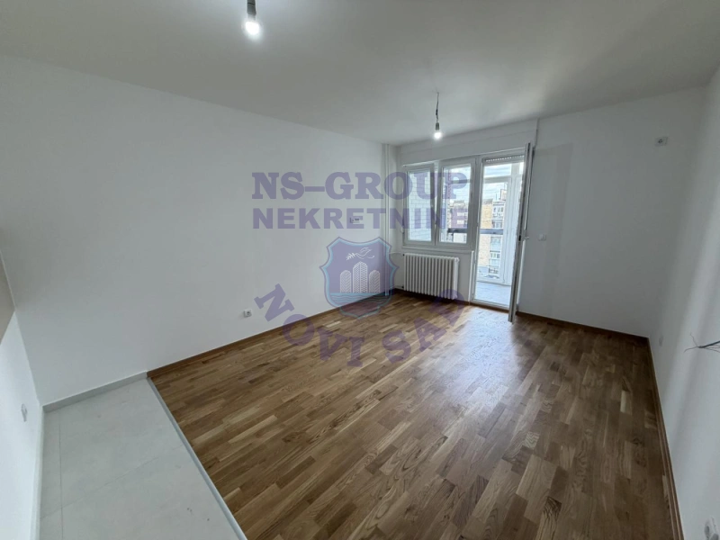 stan na prodaju Novi Sad, 42m2 570235