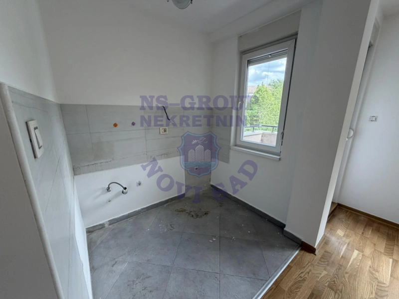 stan na prodaju Novi Sad 40m2 570251