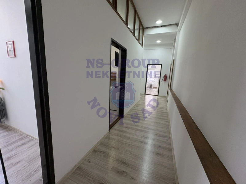 lokal na prodaju Inđija 174m2 570146