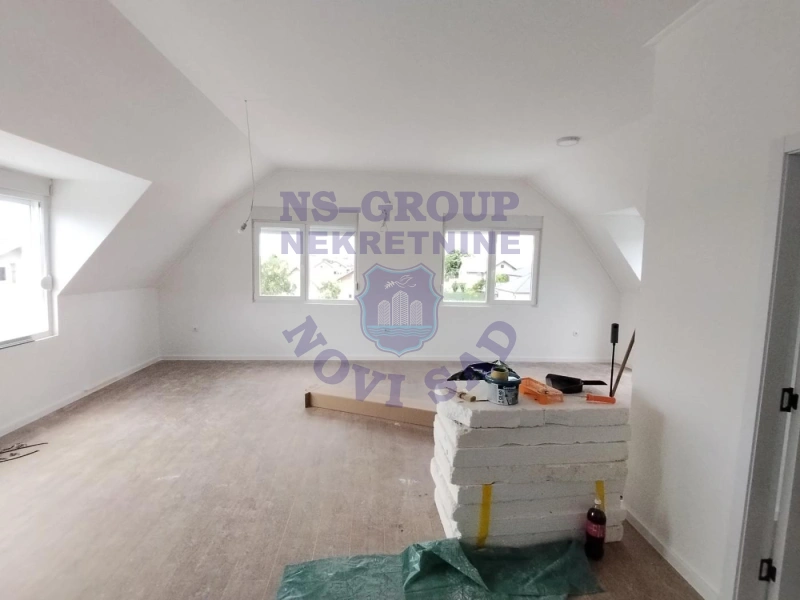 stan na prodaju Veternik 85m2 570330