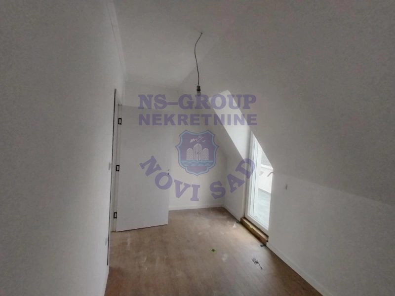 stan na prodaju Veternik 85m2 570330