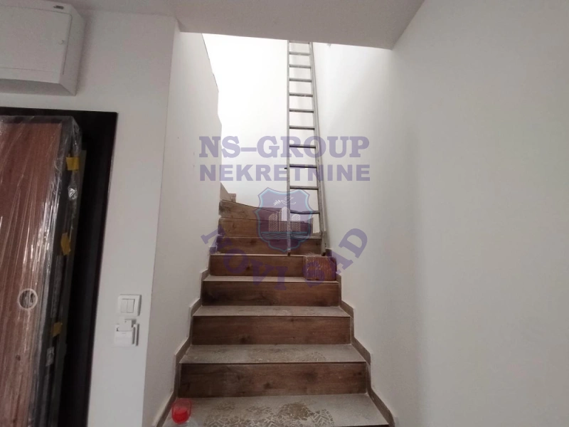 stan na prodaju Veternik 85m2 570330