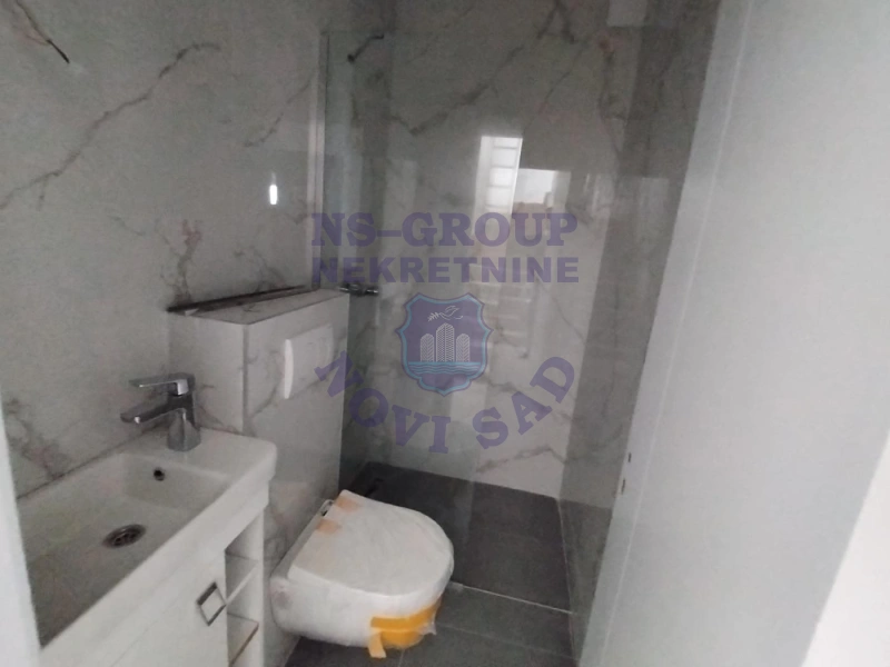 stan na prodaju Veternik 85m2 570330