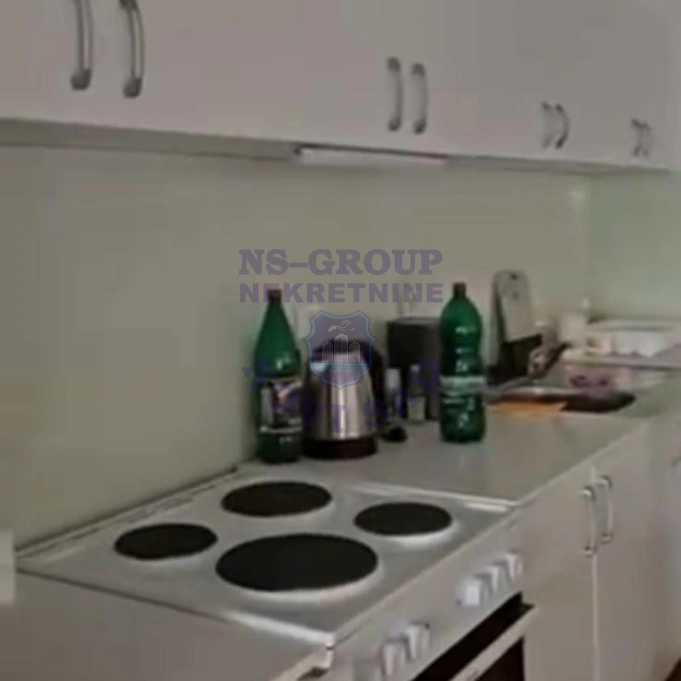 stan za izdavanje Petrovaradin 120m2 16387