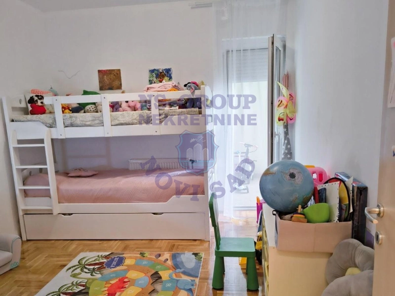 stan na prodaju Novi Sad 64m2 570197