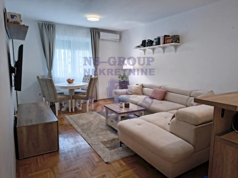 stan na prodaju Novi Sad, 64m2 570197