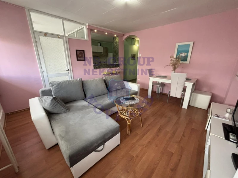 stan na prodaju Novi Sad 56m2 570301