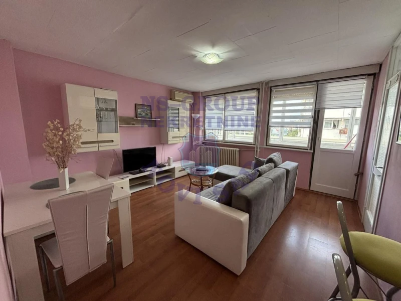 stan na prodaju Novi Sad, 56m2 570301