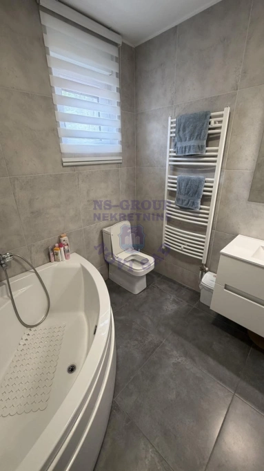 kuca na prodaju Sremska Kamenica 174m2 570209