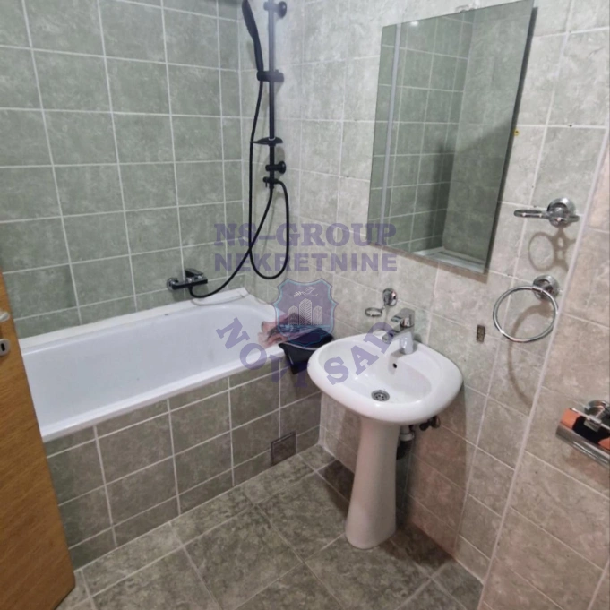 stan na prodaju Novi Sad 96m2 570463