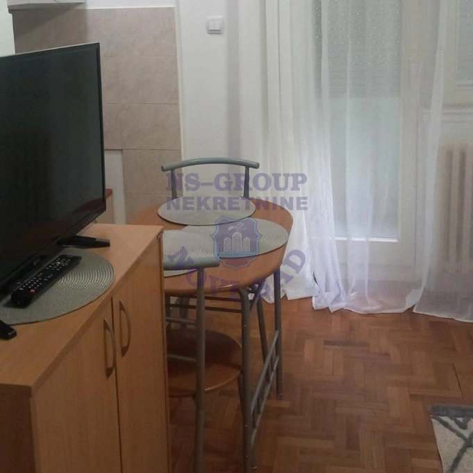 stan za izdavanje Novi Sad 23m2 16411