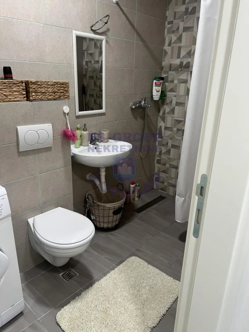 stan za izdavanje Novi Sad 42m2 16410
