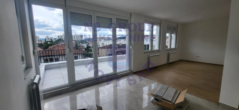 stan na prodaju Novi Sad, 137m2 568527