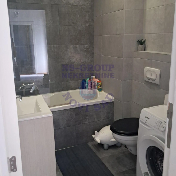 stan na prodaju Novi Sad 97m2 569723