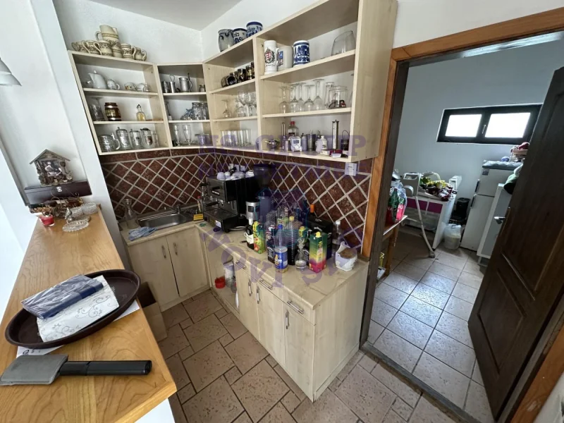 kuca na prodaju Veternik 220m2 570262