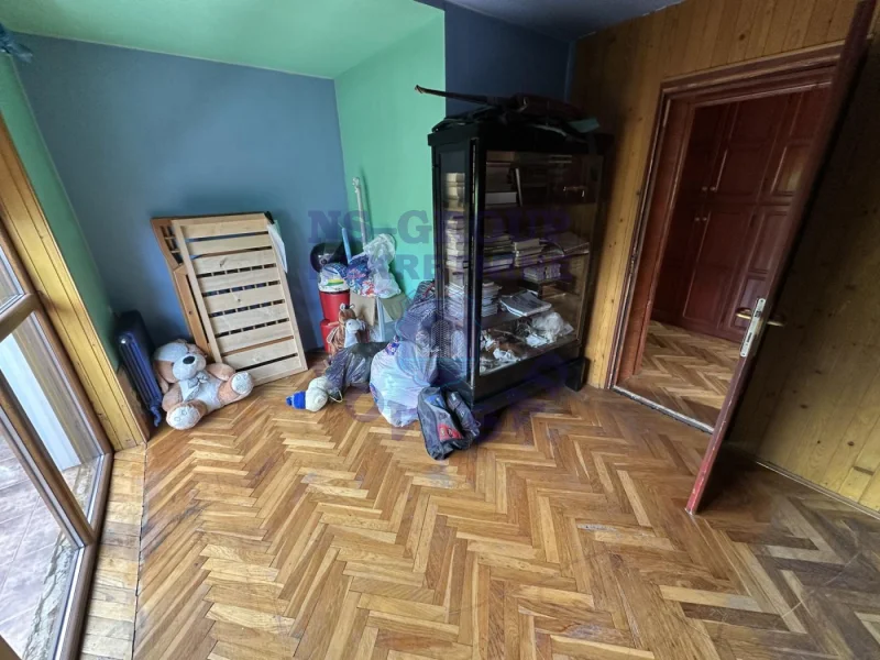 kuca na prodaju Veternik 220m2 570262