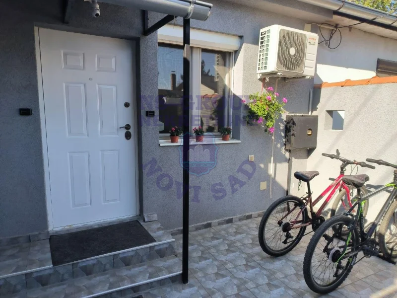 stan na prodaju Novi Sad 43m2 555184